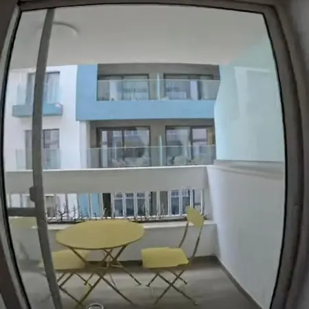 Qawra 2 Bed By Homely! Апартаменты Сент-Полс-Бей